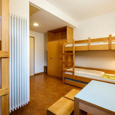 - Membership Required! Vandrerhjem Garmisch-Partenkirchen