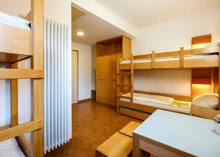 - Membership Required! Hostel Garmisch-Partenkirchen