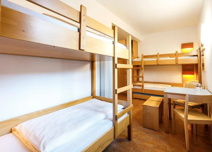 - Membership Required! Hostel Garmisch-Partenkirchen